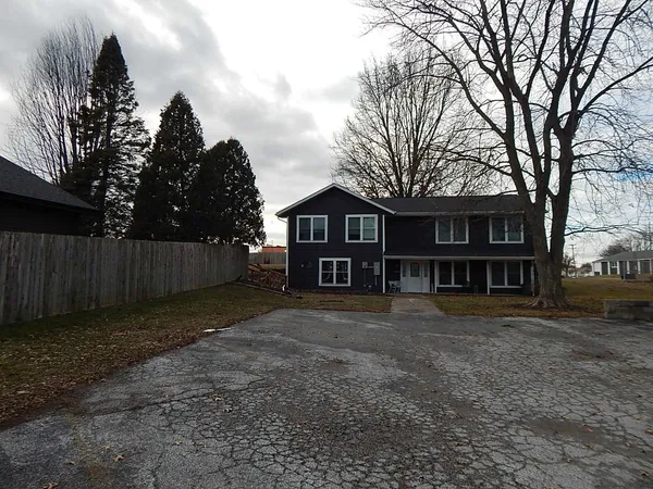 $599,500 | 1926 North Linwood Avenue, Davenport, IA 52804