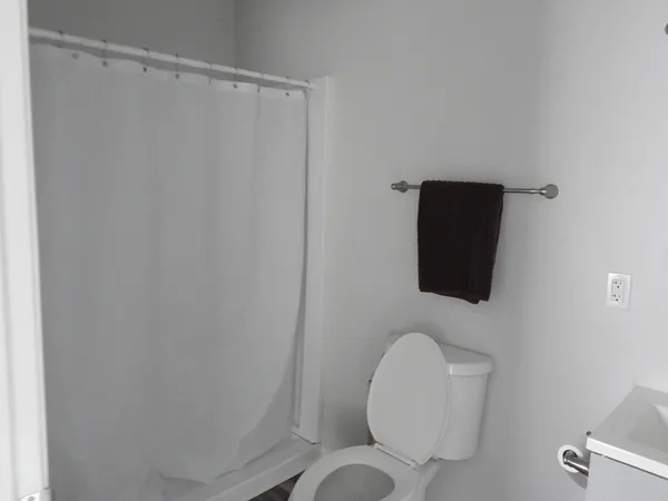 $599,500 | 1926 North Linwood Avenue, Davenport, IA 52804