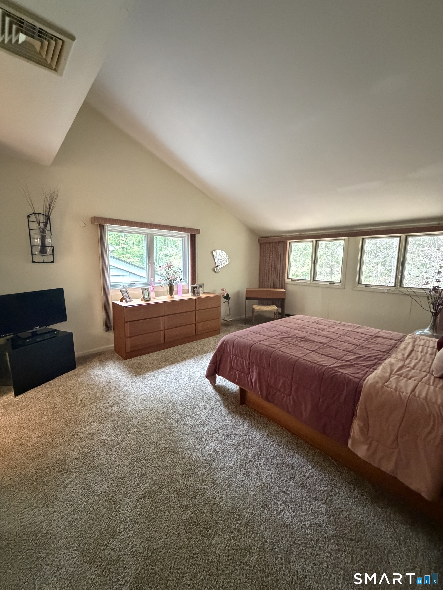 476 Evergreen Road Torrington, CT 06790 - Photo 19 of 33