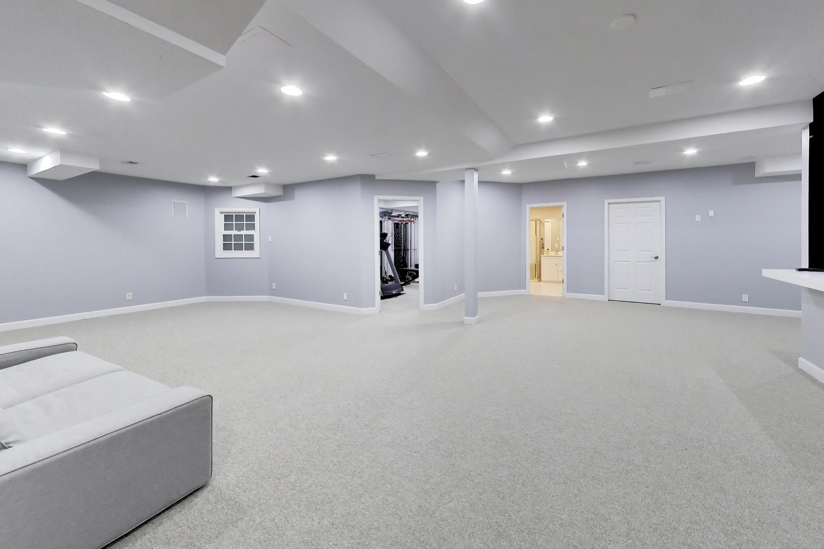 148 North Ahwahnee Road Lake Forest, IL 60045 - Photo 30 of 45 Gallery Image 30