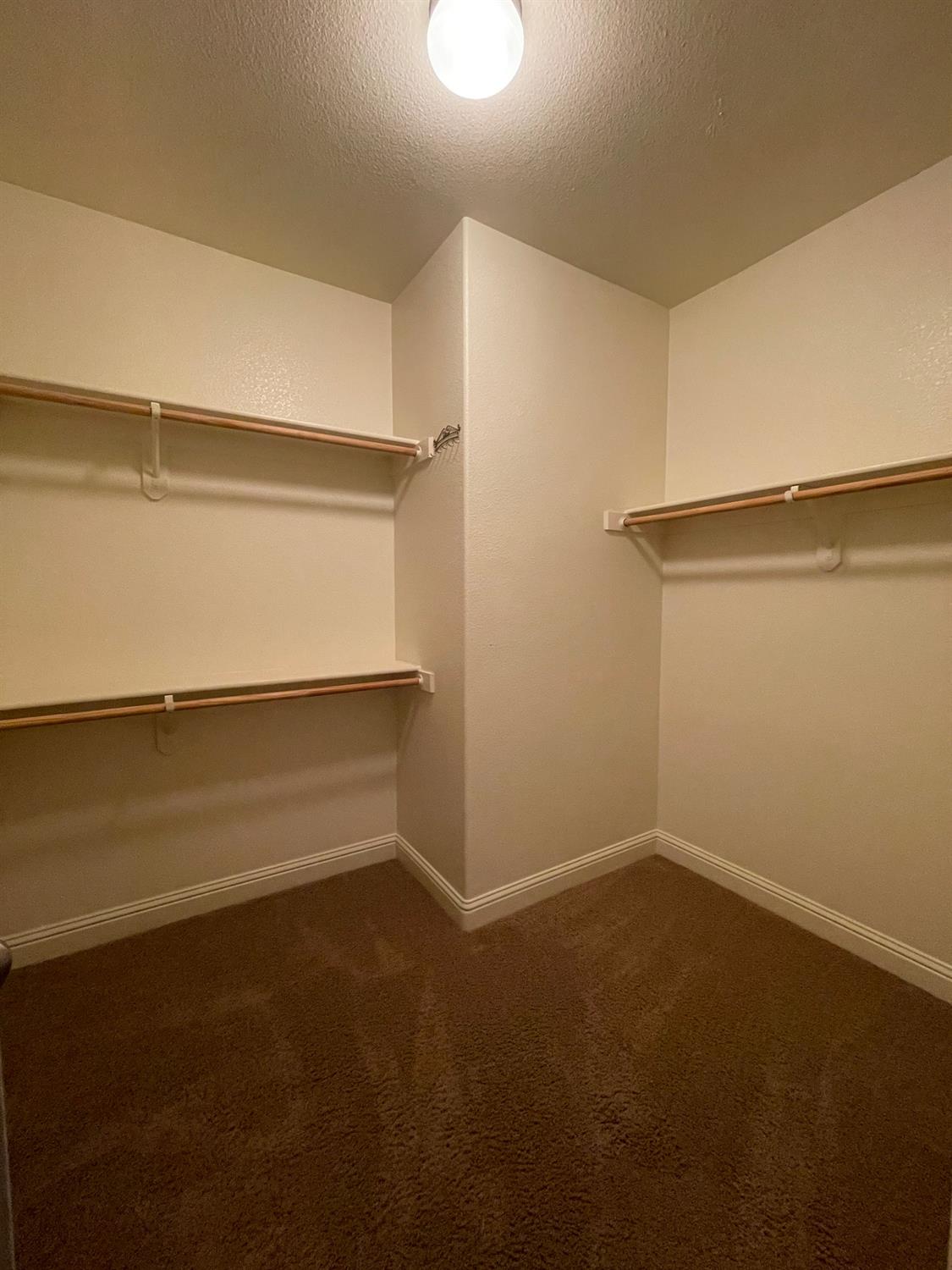 634 Catmint Street Manteca, CA 95337 - Photo 22 of 38