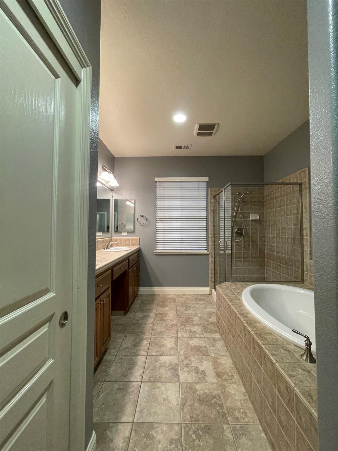 634 Catmint Street Manteca, CA 95337 - Photo 24 of 38