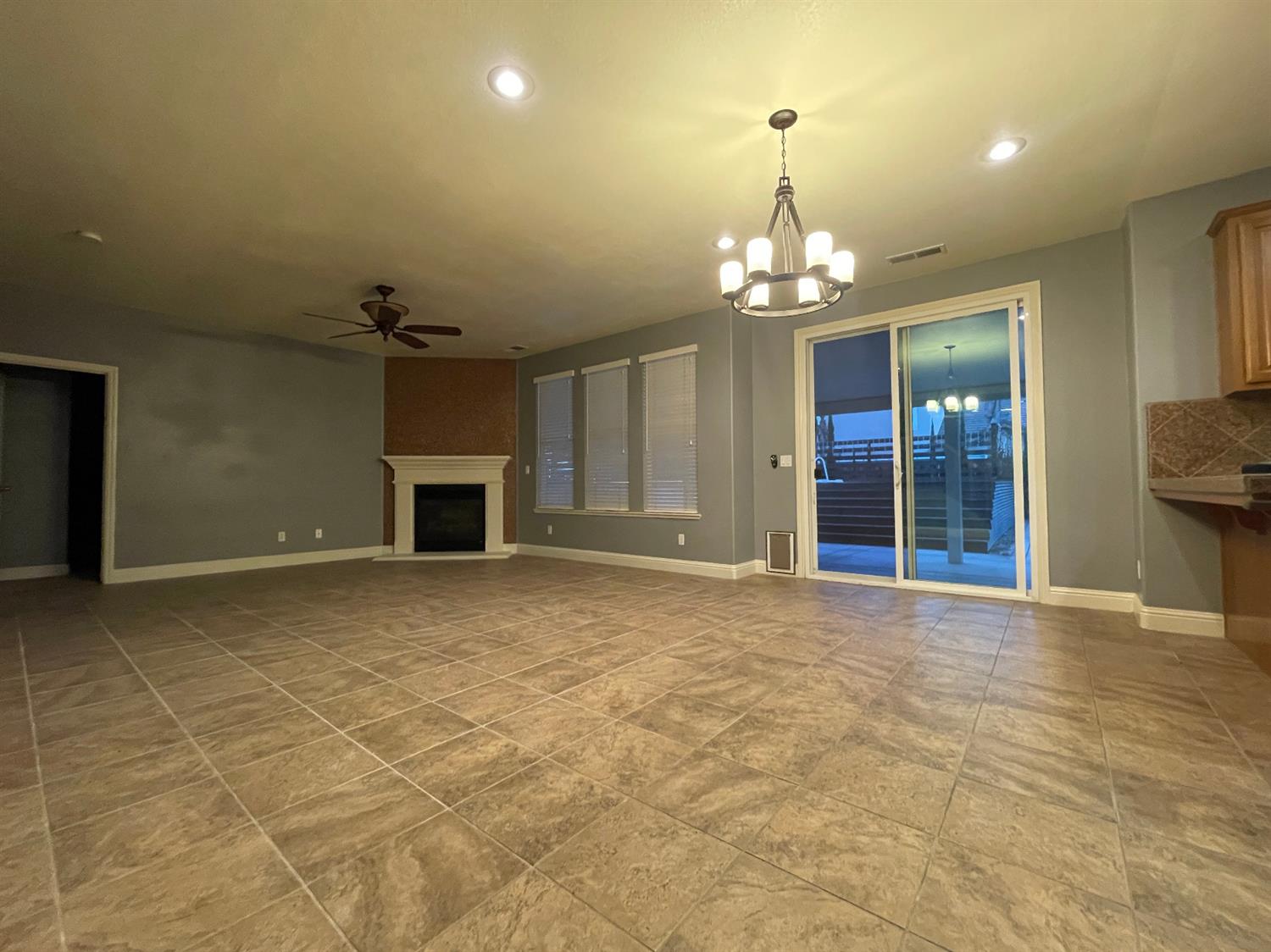 634 Catmint Street Manteca, CA 95337 - Photo 6 of 38