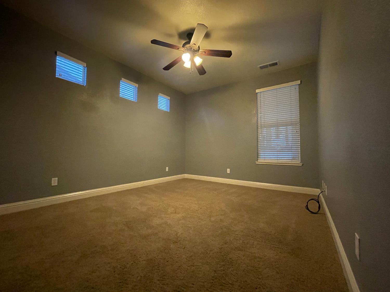 634 Catmint Street Manteca, CA 95337 - Photo 8 of 38