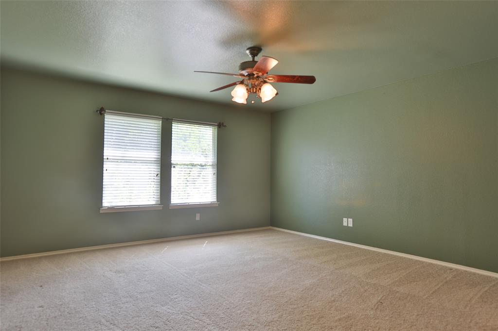 809 Robbin Circle McKinney, TX 75072 - Photo 10 of 23