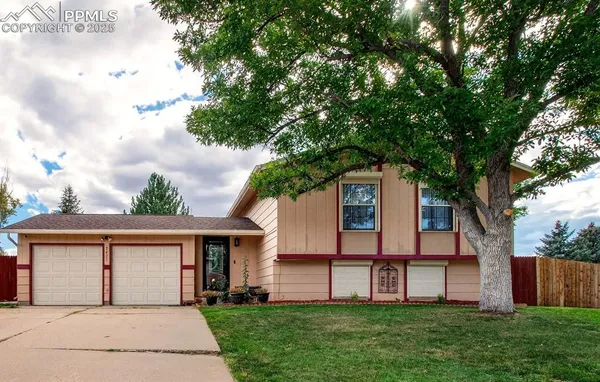 $375,000 | 7425 Grand Valley Drive, Colorado Springs, CO 80911
