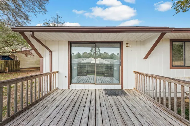 $1,600 | 208 Bartonwood Court, Niceville, FL 32578