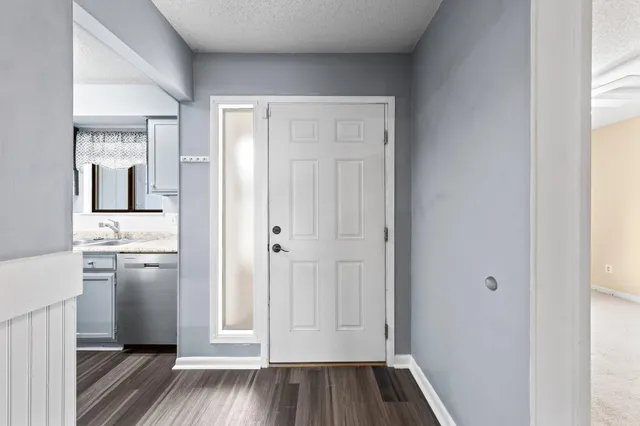 $1,600 | 208 Bartonwood Court, Niceville, FL 32578