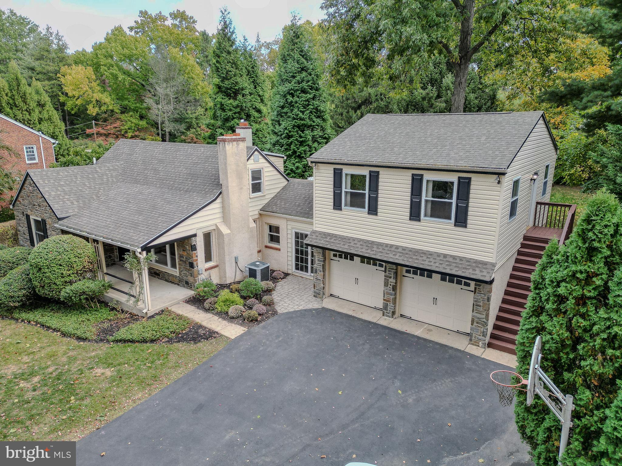 321 Farnum Road Media, PA 19063 - Photo 1 of 93