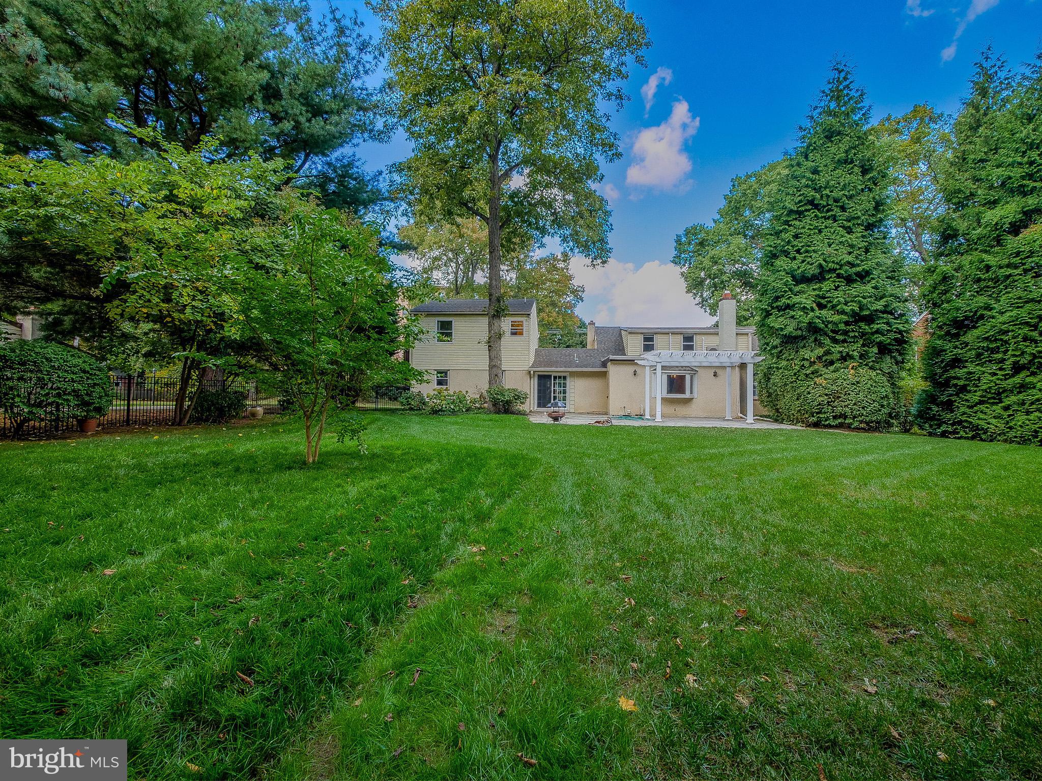 321 Farnum Road Media, PA 19063 - Photo 11 of 93