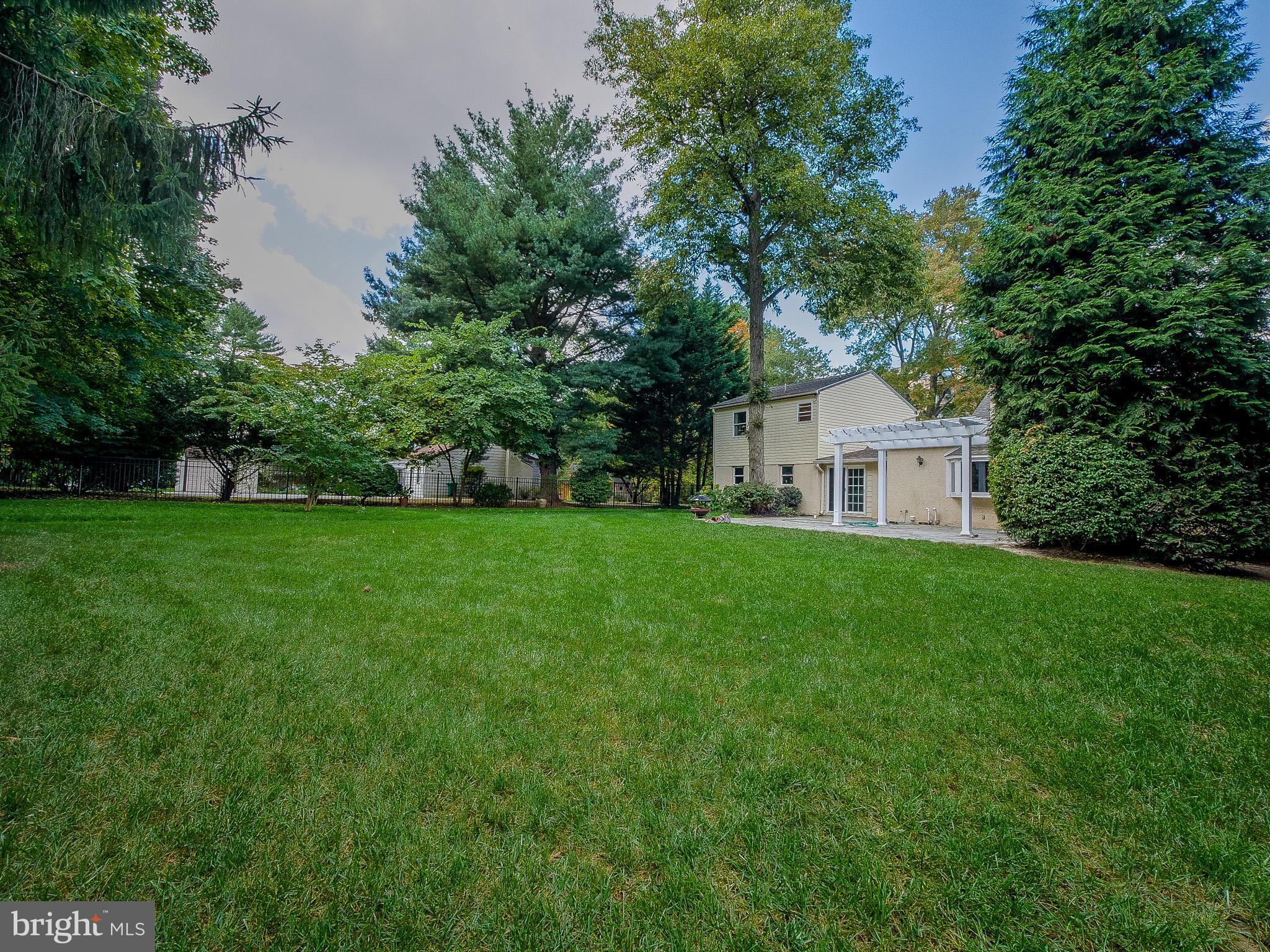 321 Farnum Road Media, PA 19063 - Photo 12 of 93