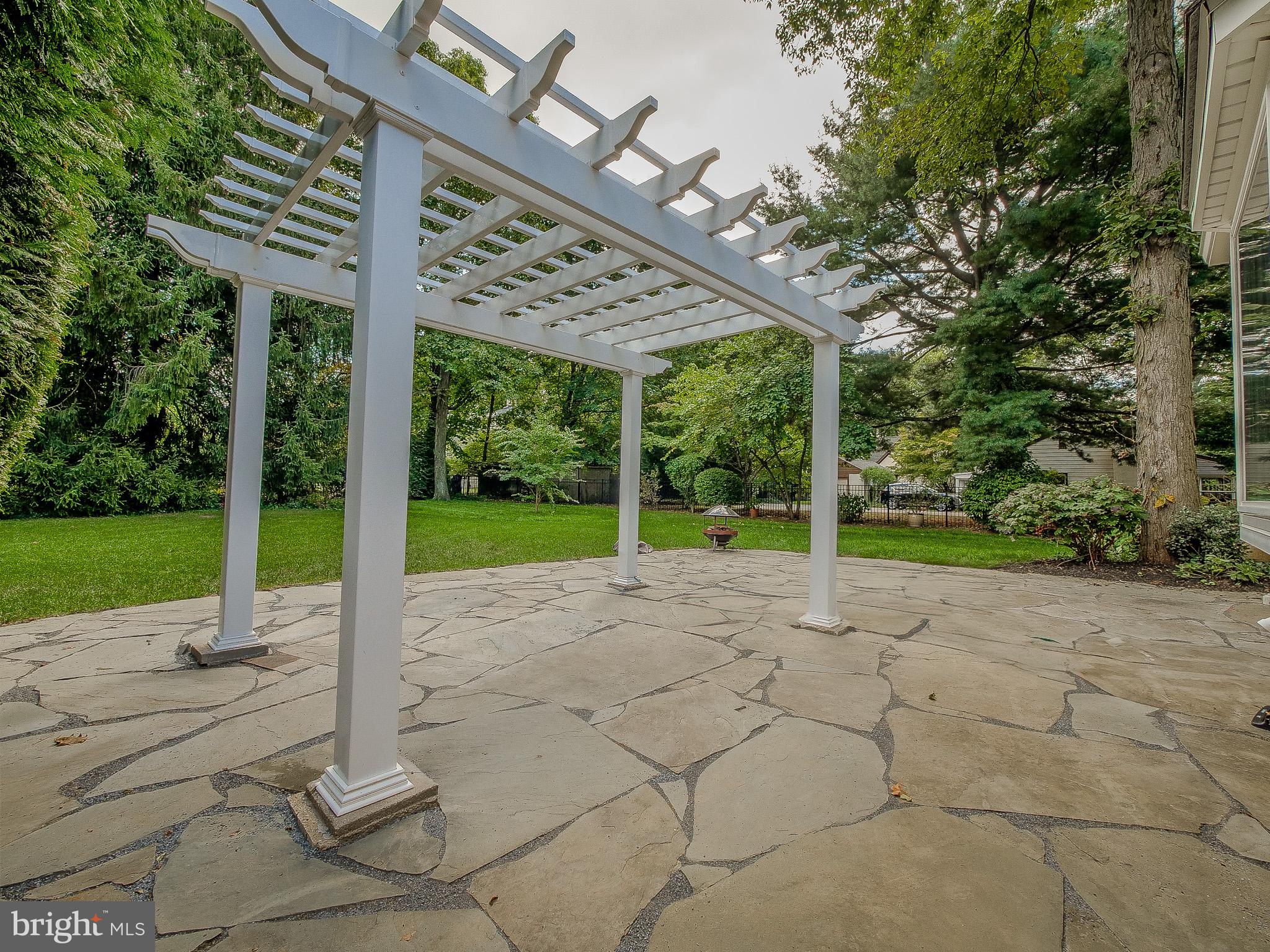 321 Farnum Road Media, PA 19063 - Photo 15 of 93