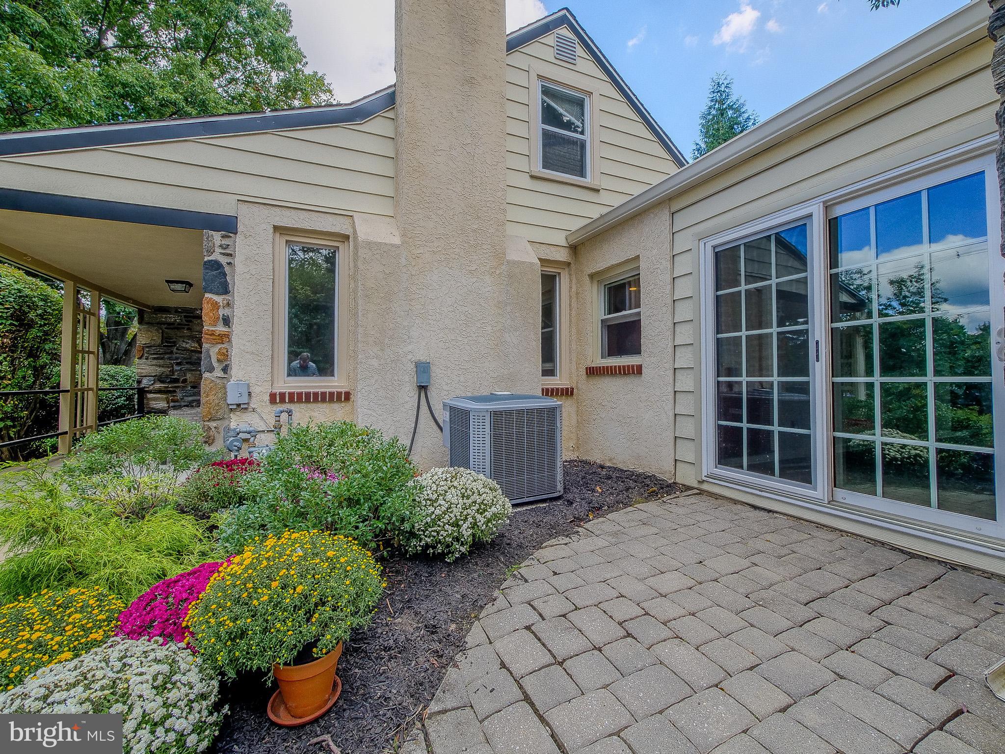 321 Farnum Road Media, PA 19063 - Photo 16 of 93