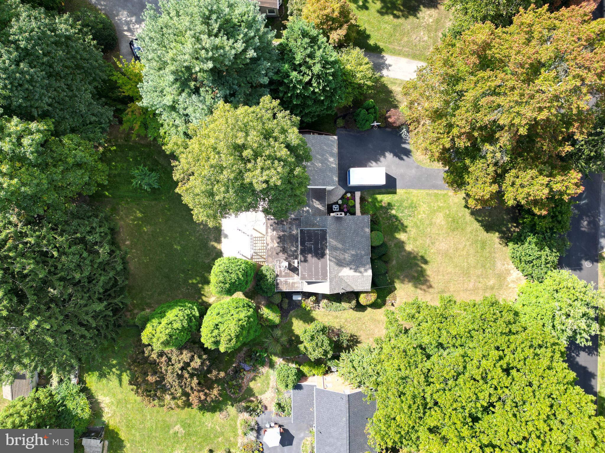 321 Farnum Road Media, PA 19063 - Photo 9 of 93