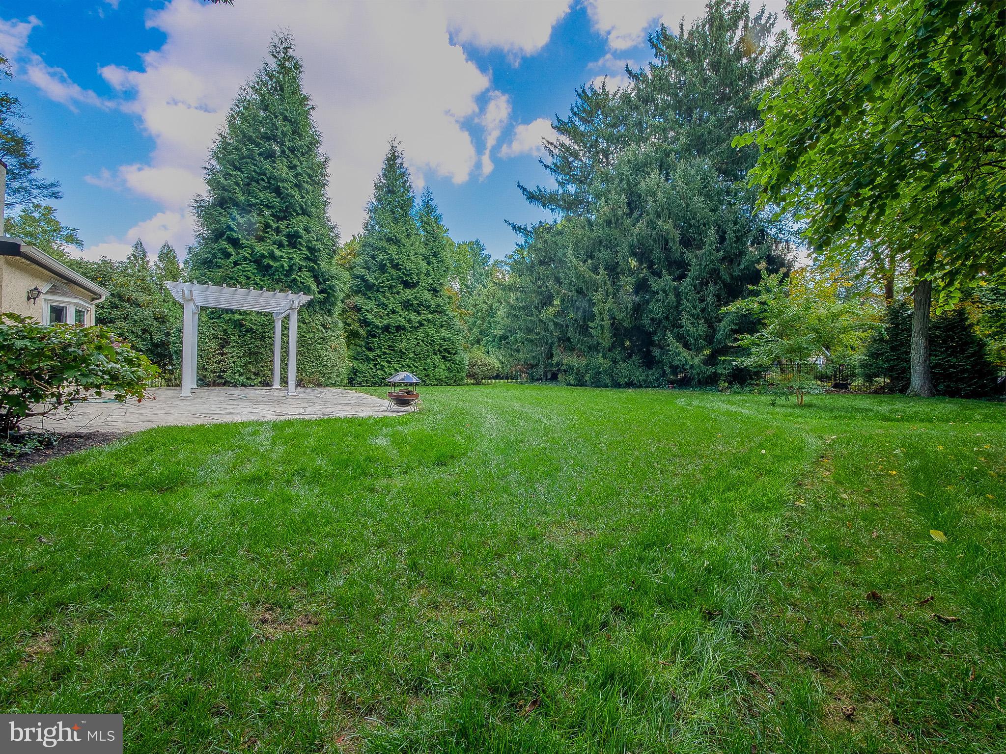 321 Farnum Road Media, PA 19063 - Photo 10 of 93