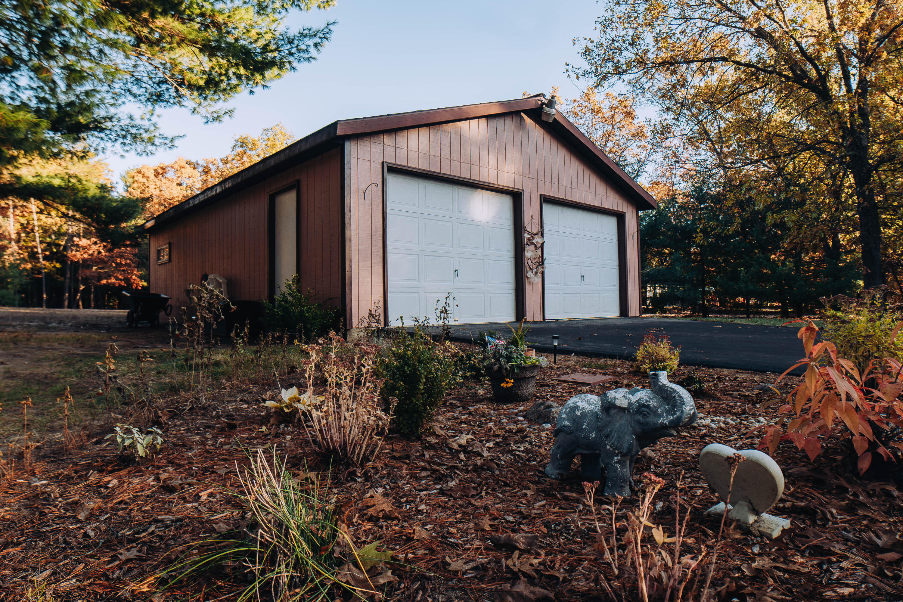 10674 West County Line Road Newaygo, MI 49337 - Photo 7 of 27 8