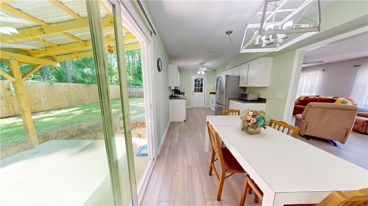 127 Easy Street Brunswick, GA 31525 - Photo 33 of 38