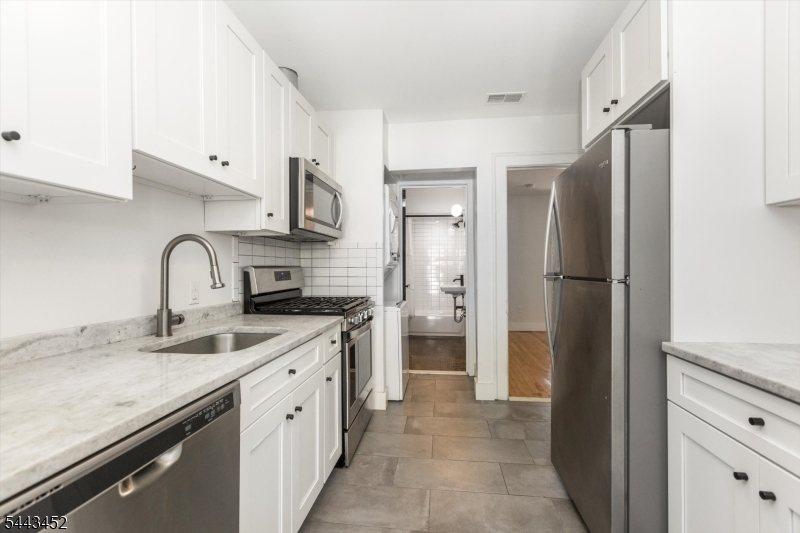 159 Forest Street, Unit 2 Montclair, NJ 07042 - Photo 2 of 27