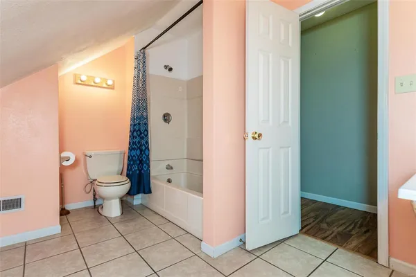 $151,500 | 114 East Iowa Street, Trenton, IL 62293