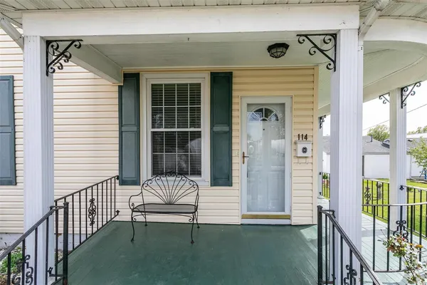 $151,500 | 114 East Iowa Street, Trenton, IL 62293
