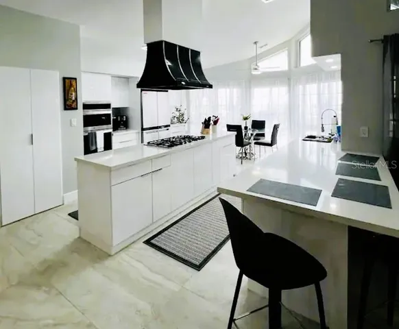 $597,000 | 15618 Highway 301, Hawthorne, FL 32640