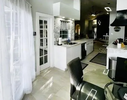 $597,000 | 15618 Highway 301, Hawthorne, FL 32640