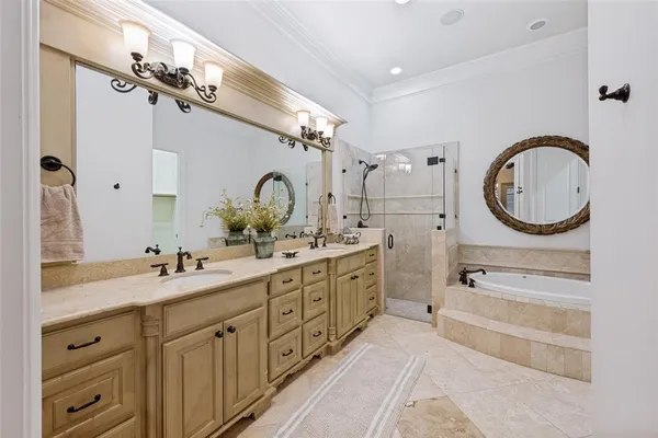 $799,000 | 96 Casa Lane, Unit 210, Colleyville, TX 76034