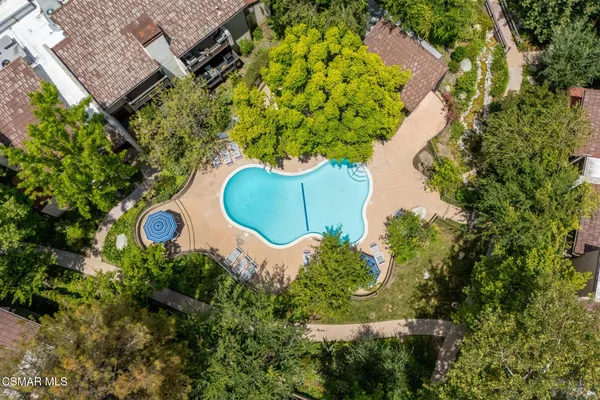 $4,250 | 21901 Burbank Boulevard, Unit 199, Woodland Hills, CA 91367