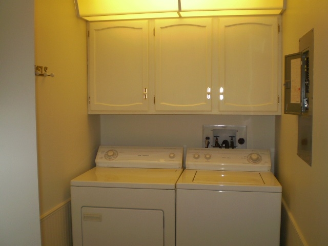 8088 East North Road Syracuse, IN 46567 - Photo 21 of 26 Gallery Image 21