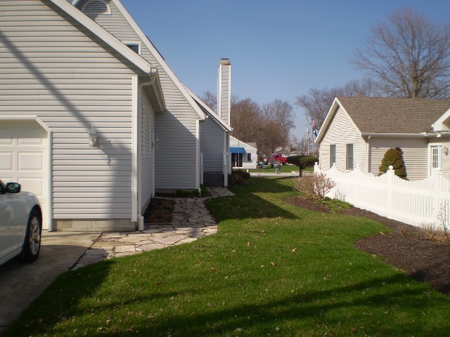 8088 East North Road Syracuse, IN 46567 - Photo 26 of 26 Gallery Image 26