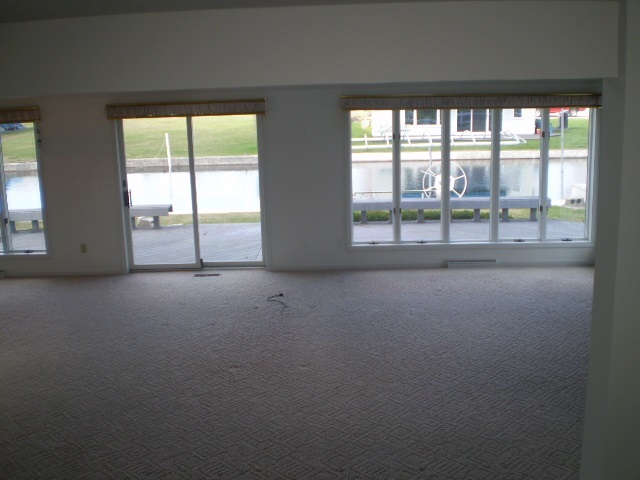 8088 East North Road Syracuse, IN 46567 - Photo 10 of 26 Gallery Image 10