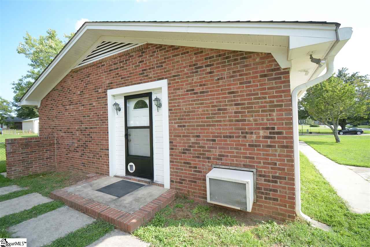 311 Garrett Street Mauldin, SC 29662 - Photo 29 of 36 Gallery Image 29