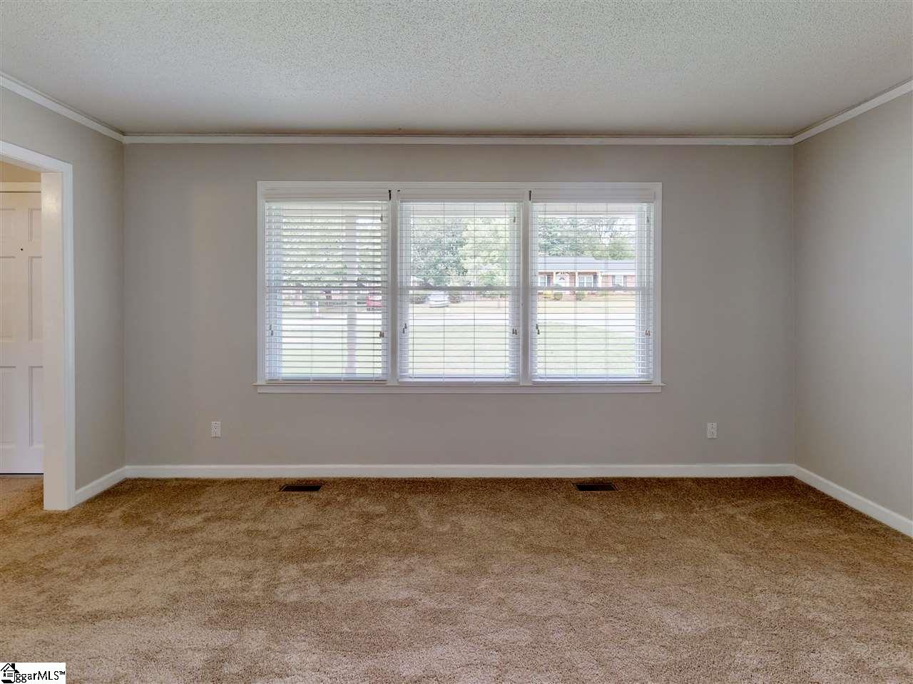 311 Garrett Street Mauldin, SC 29662 - Photo 6 of 36 Gallery Image 6