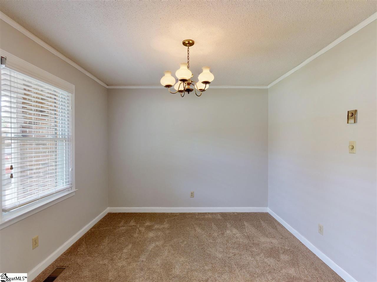 311 Garrett Street Mauldin, SC 29662 - Photo 8 of 36 Gallery Image 8
