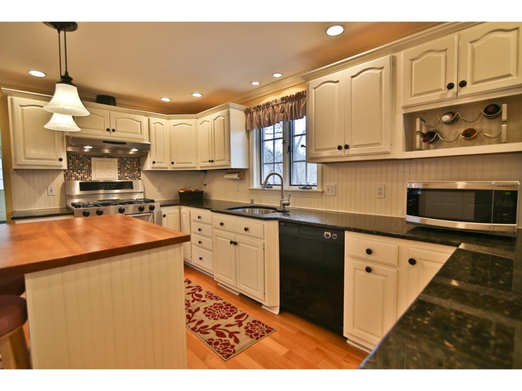 228 Post Road North Hampton, NH 03862 - Photo 7 of 36