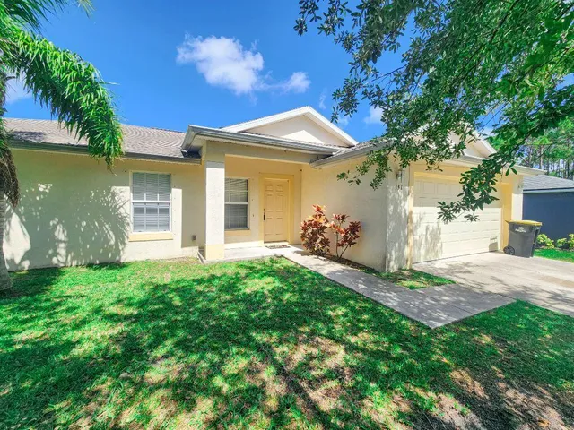 $1,800 | 151 Carmelite Avenue Northwest, Palm Bay, FL 32907