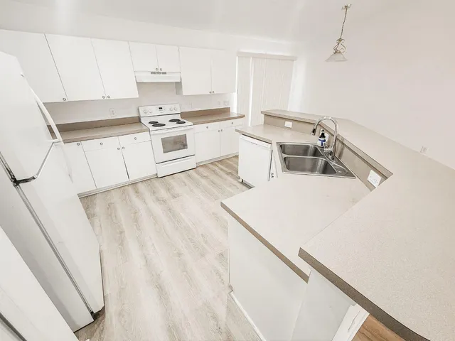 $1,800 | 151 Carmelite Avenue Northwest, Palm Bay, FL 32907