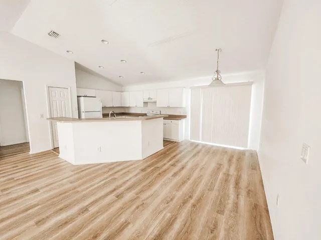 $1,800 | 151 Carmelite Avenue Northwest, Palm Bay, FL 32907