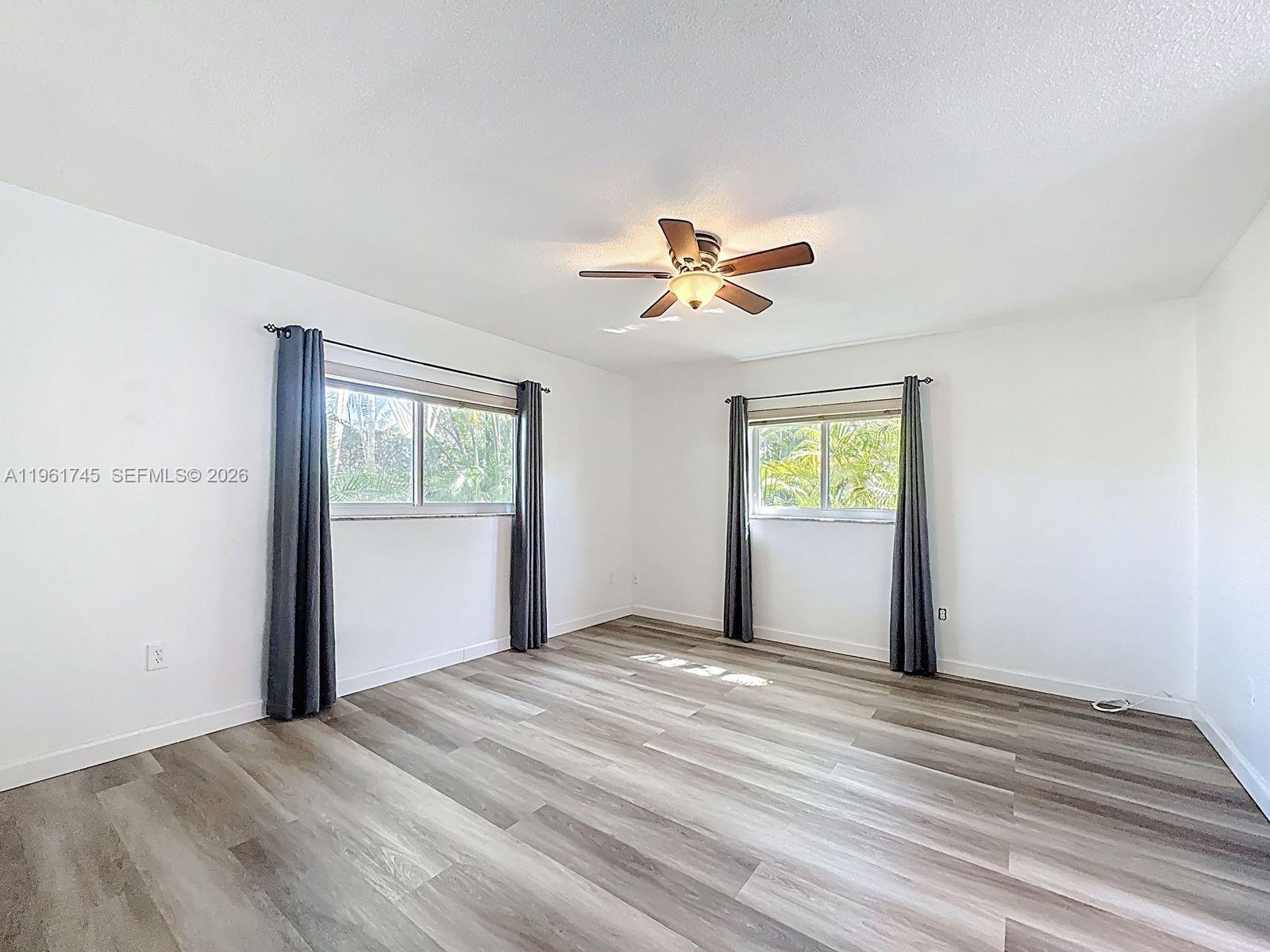 10028 Southwest 127th Street Miami, FL 33176 - Photo 12 of 22