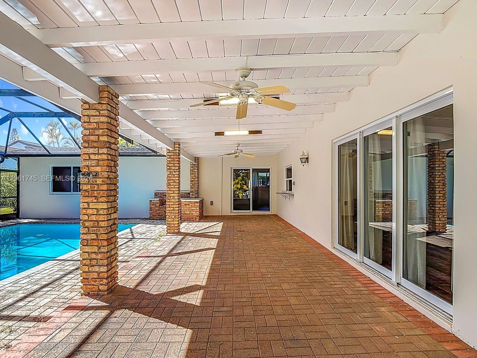 10028 Southwest 127th Street Miami, FL 33176 - Photo 17 of 22