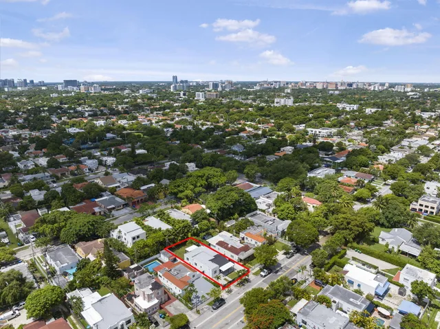 $1,210,500 | 2244 Southwest 10th Street, Miami, FL 33135