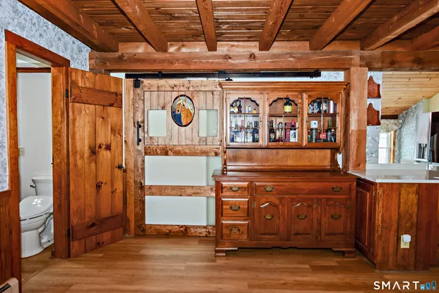 a view of a storage & utility room