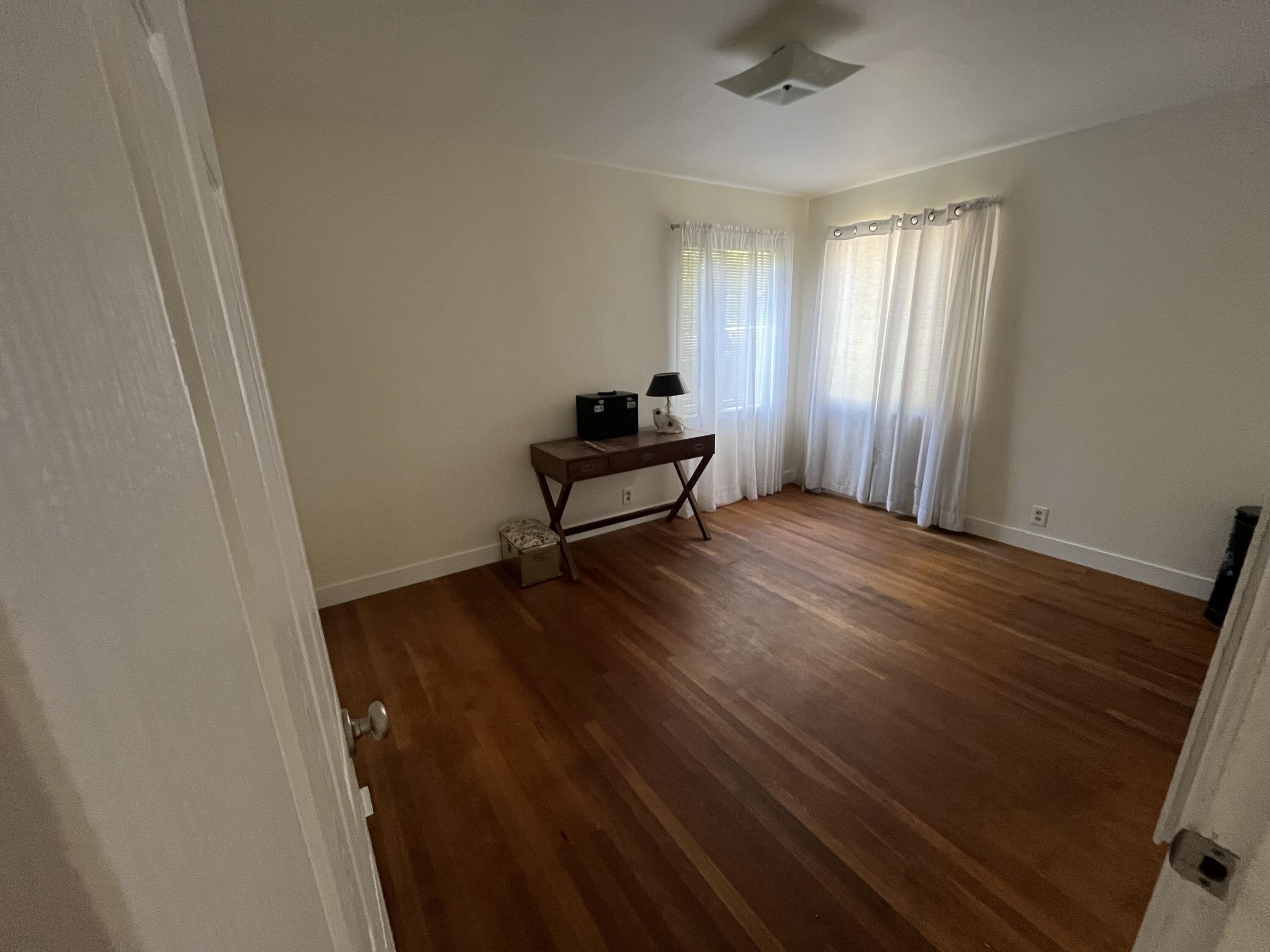 3930 Foothill Road Santa Barbara, CA 93110 - Photo 14 of 28 14) 72438-6a345d5d85cf3