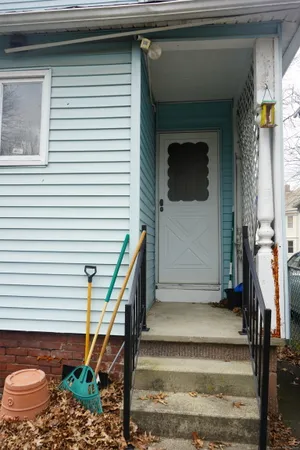 $230,000 | 407 Shelton Avenue, New Haven, CT 06511