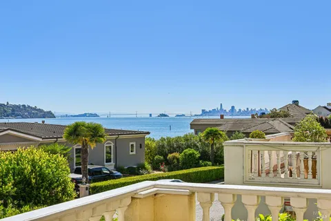 $4,195,000 | 17 Heron Drive, Mill Valley, CA 94941