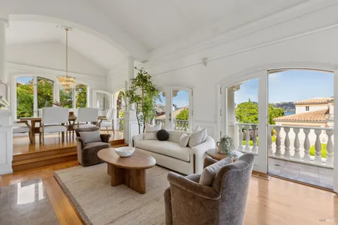 $4,195,000 | 17 Heron Drive, Mill Valley, CA 94941