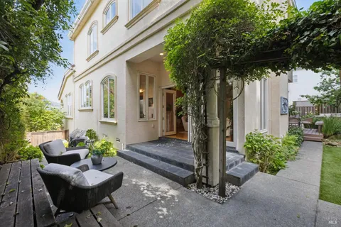 $4,195,000 | 17 Heron Drive, Mill Valley, CA 94941