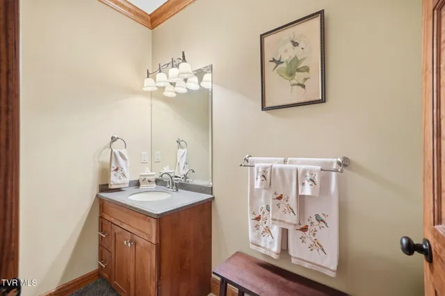 $949,900 | 1804 Cherokee Drive, Bean Station, TN 37708