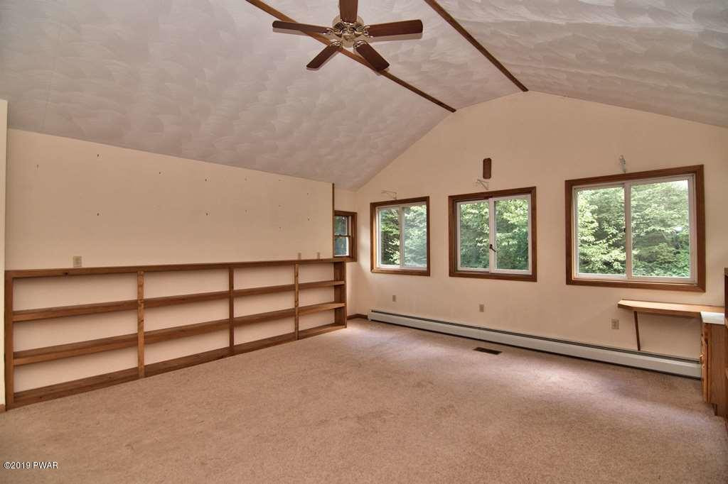 891 South Preston Road Lakewood, PA 18439 - Photo 21 of 42 Family Room/Studio