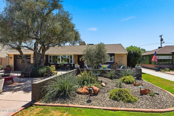$930,500 | 1609 Virginia Avenue, Phoenix, AZ 85007